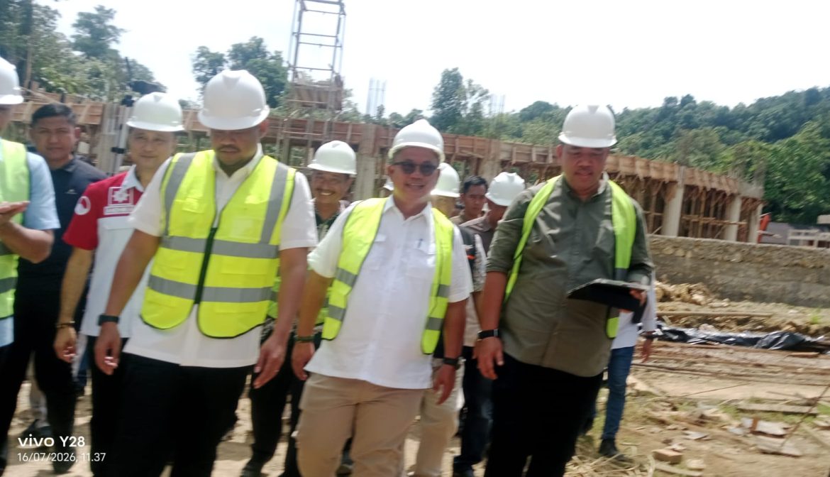 Pembangunan Revitalisasi SMAN Unggulan Sukma Nias Mencapai Progres 24%, Gubernur Sumut Kunjungi