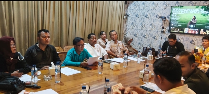 RAPAT KE-2 SEKBER FAHMI: Perkuat  Sinergi Advokat  Dan  Media, Siap  Bentuk Tim  Ahli Hingga  Pengembangan Aplikasi
